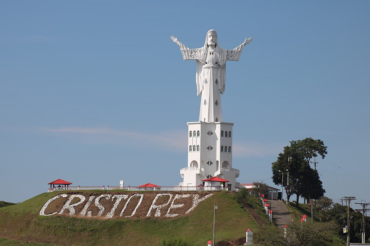 Monumento a Cristo Rey en Belalcázar, Caldas