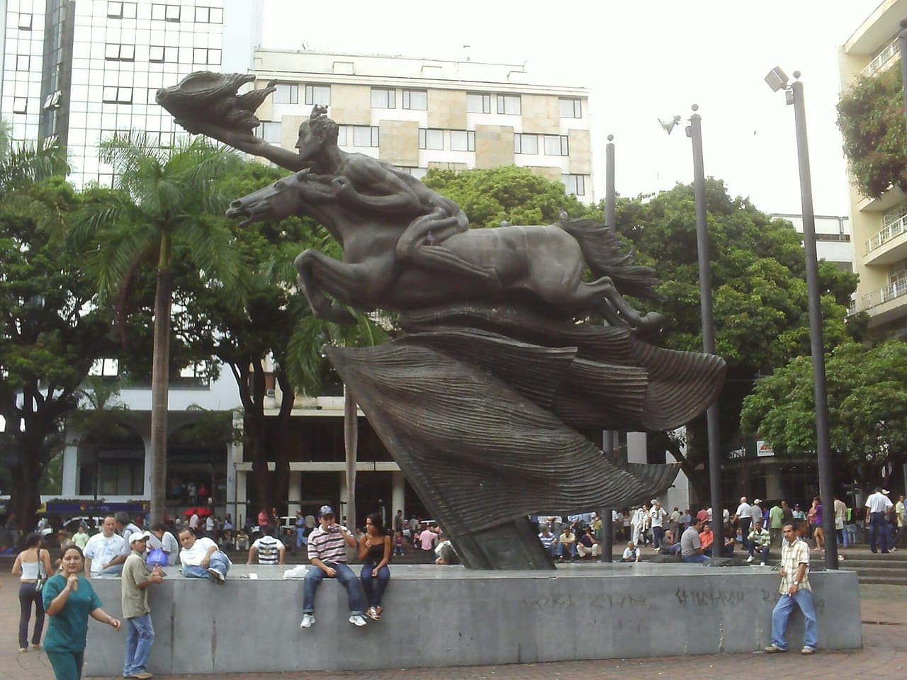 The Bolívar Desnudo sculpture in Pereira's Plaza de Bolívar