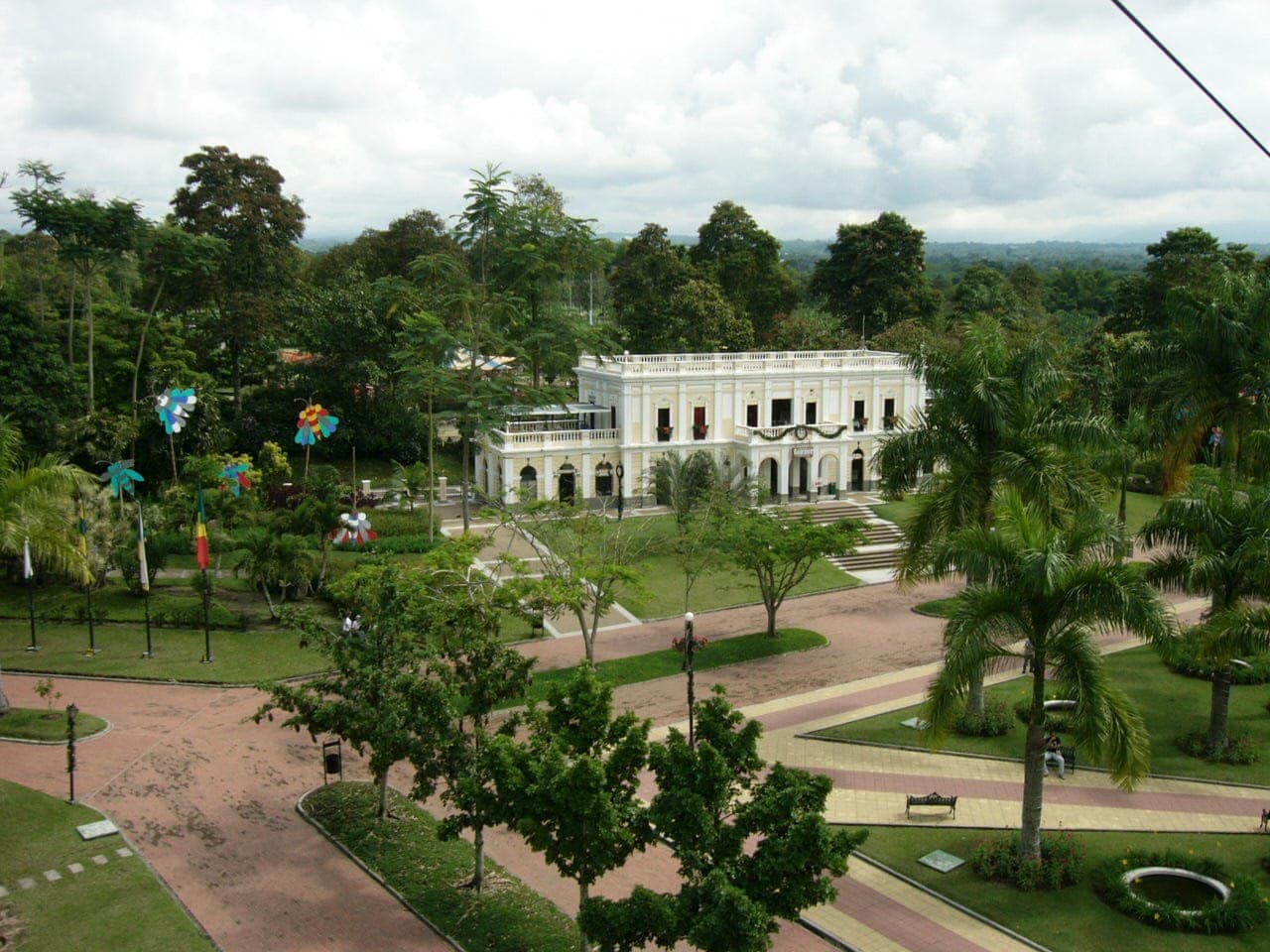 Gardens and main building of the Coffee Park